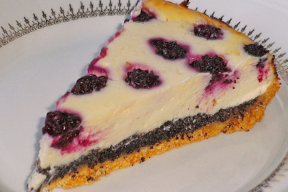 Mohn - Heidelbeer - Käsekuchen