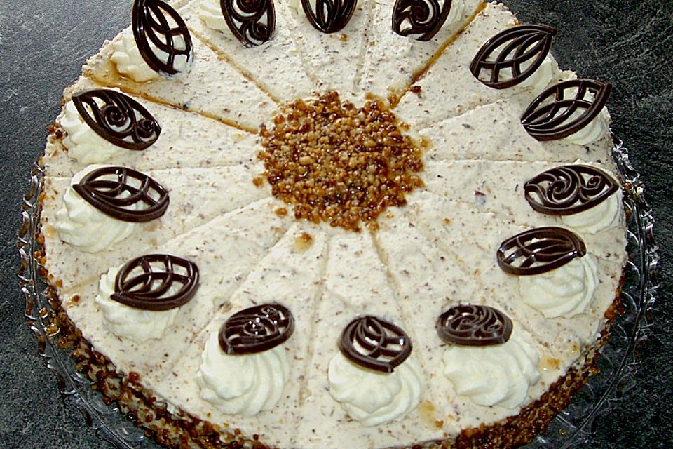 Nuss - Sahne - Torte