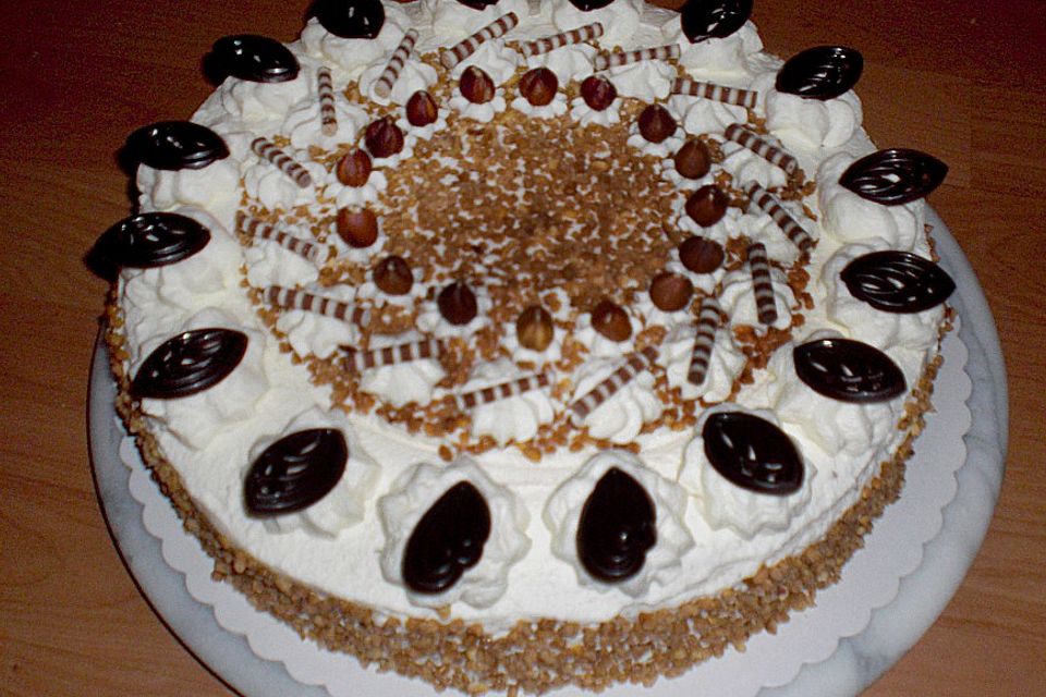 Nuss - Sahne - Torte