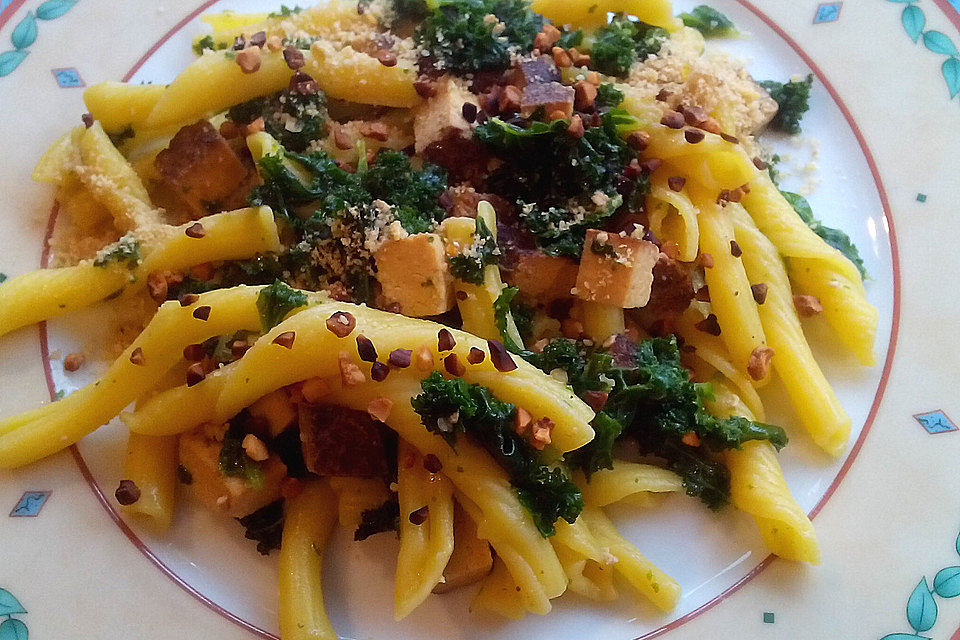 Grünkohl Spaghetti mit Tofu