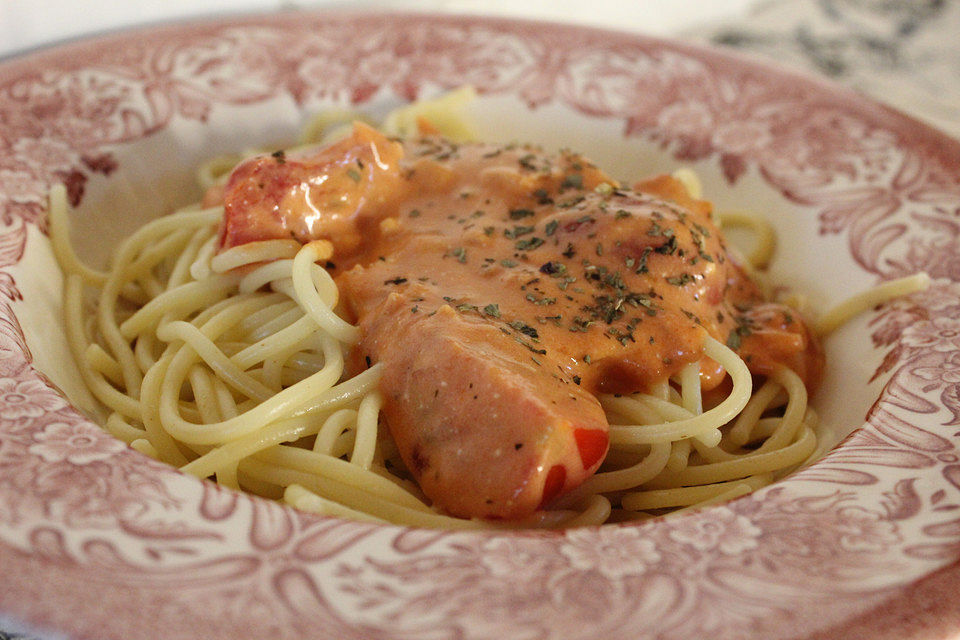 Spaghetti mit Tomaten - Ricotta - Sauce