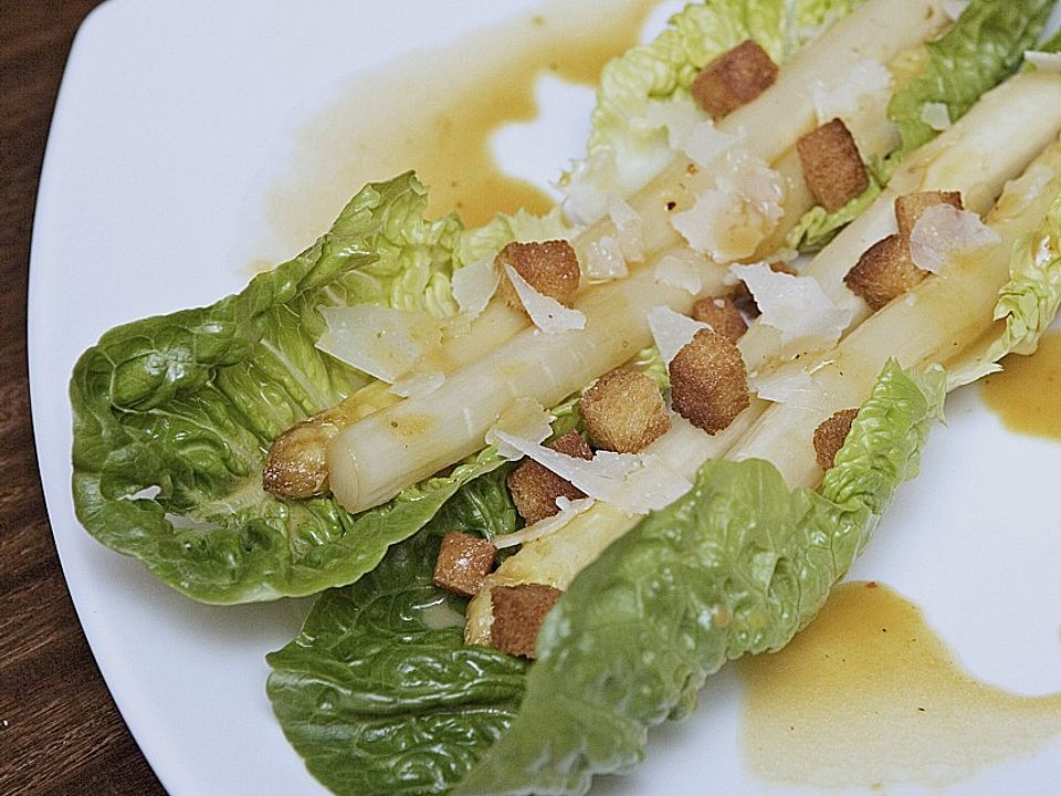 Römersalat mit karamellisiertem Spargel von chefkoch| Chefkoch