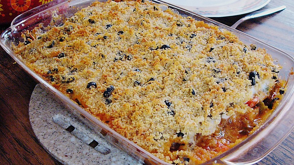 Zanderfilet mit Olivenkruste auf mediterranem Gemüsebett von alina1st Zanderfilet mit Olivenkruste auf mediterranem Gemüsebett von alina1st