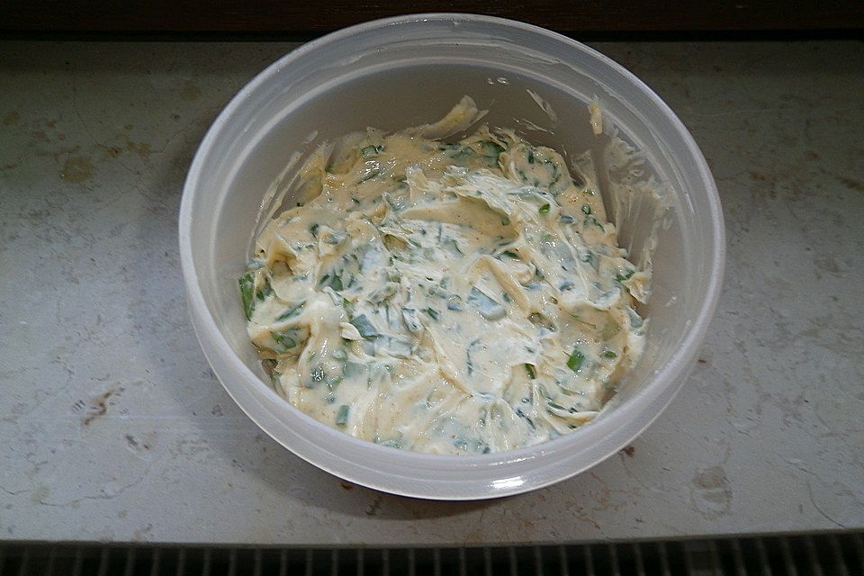 Kräuterbutter à la Juliane