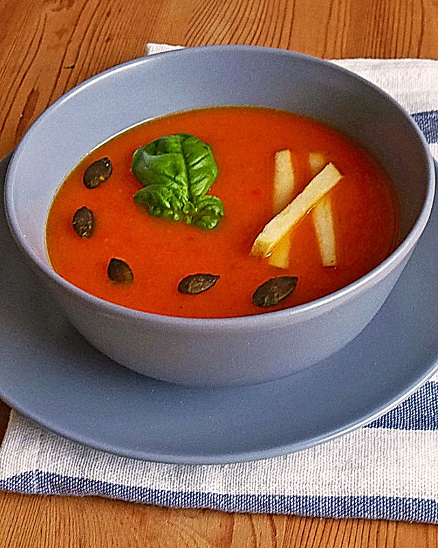 Apfel - Paprika - Suppe