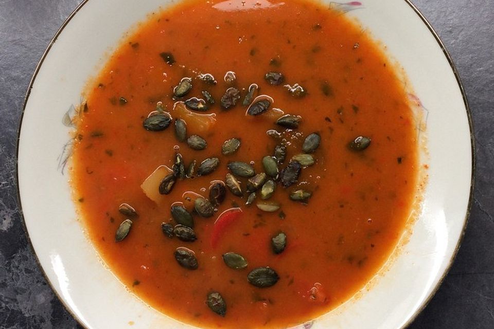 Apfel - Paprika - Suppe