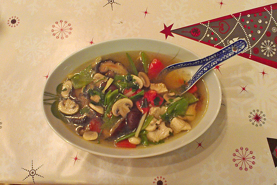 Tom Yam Gai