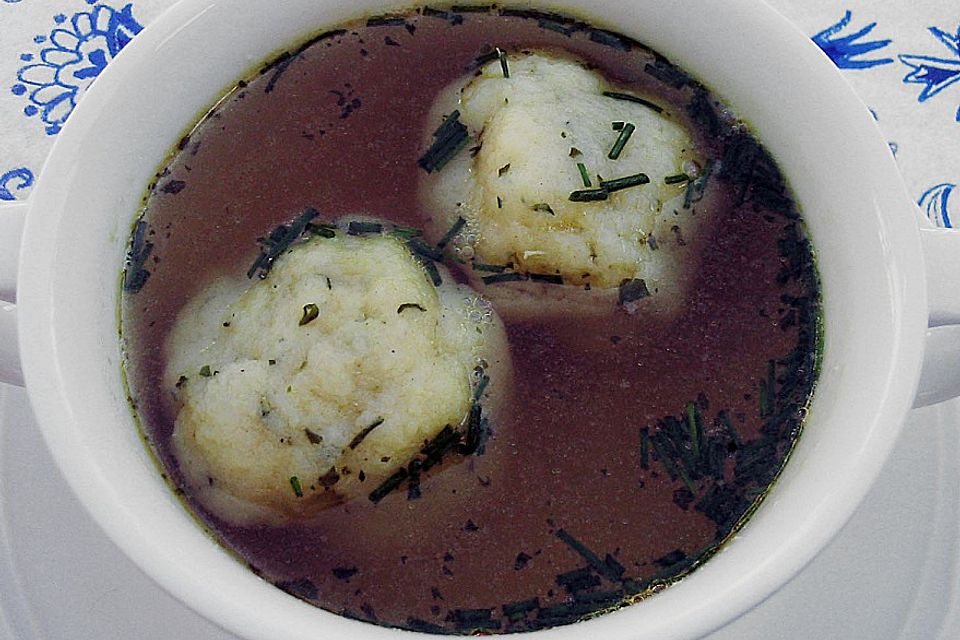 Bröselknödel Suppe