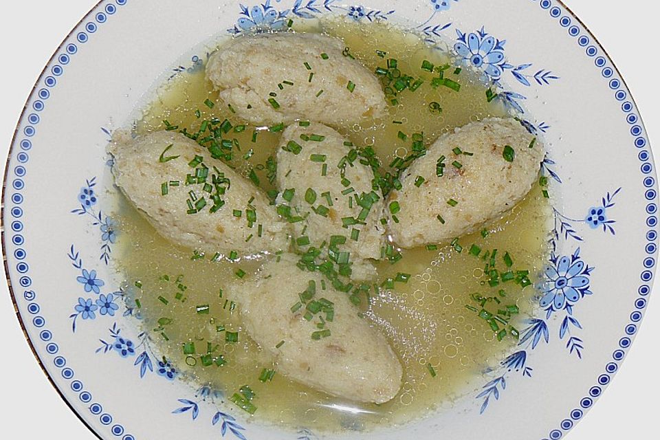 Bröselknödel Suppe