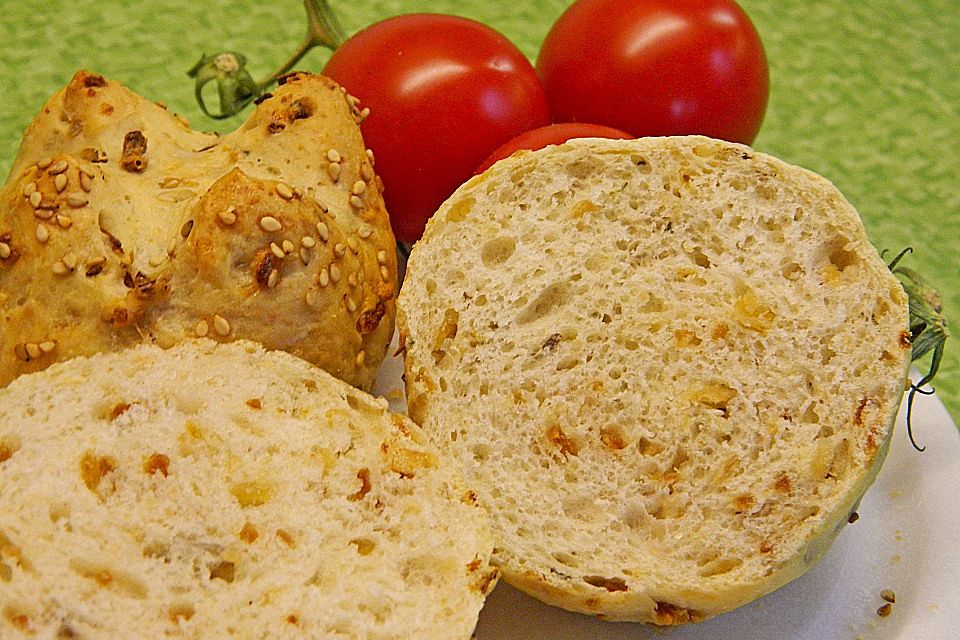 Kleine Knoblauch - Kräuter - Brötchen