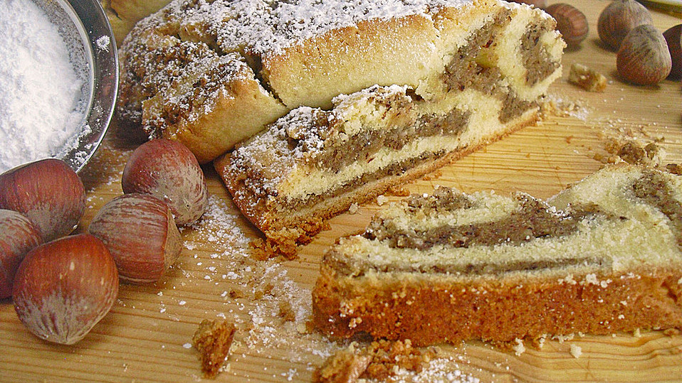 Omis Nusskranz von Susi-Hde Omis Nusskranz von Susi-Hde