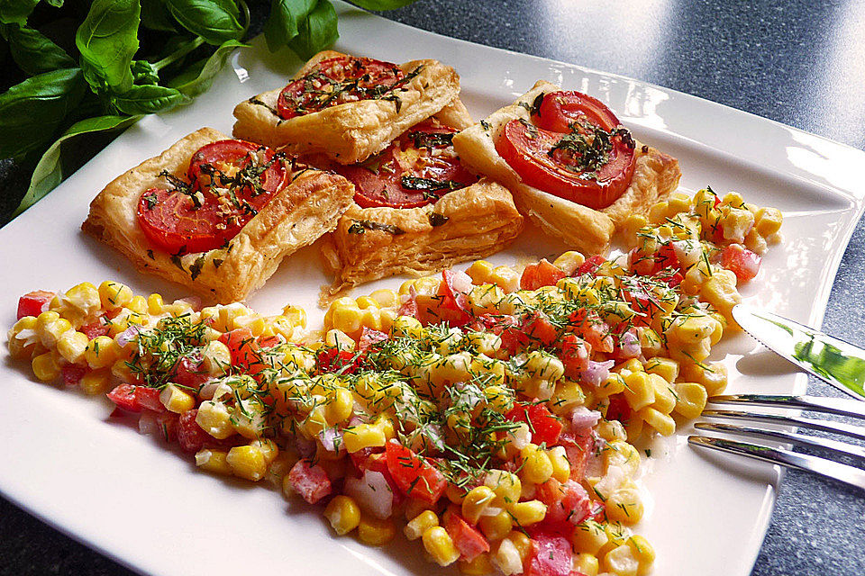 Blätterteig-Tomaten-Quadrate