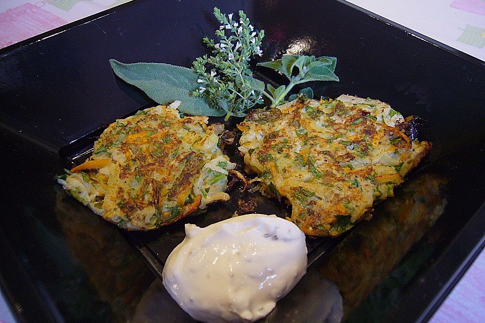 Gemüse - Rösti mit Kräutercreme