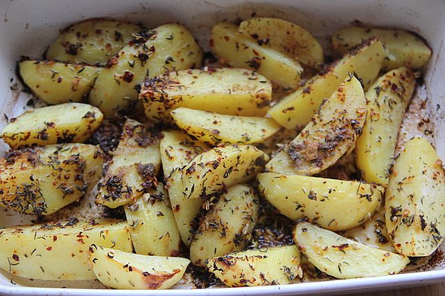 Würzige Kartoffelspalten von quargl| Chefkoch