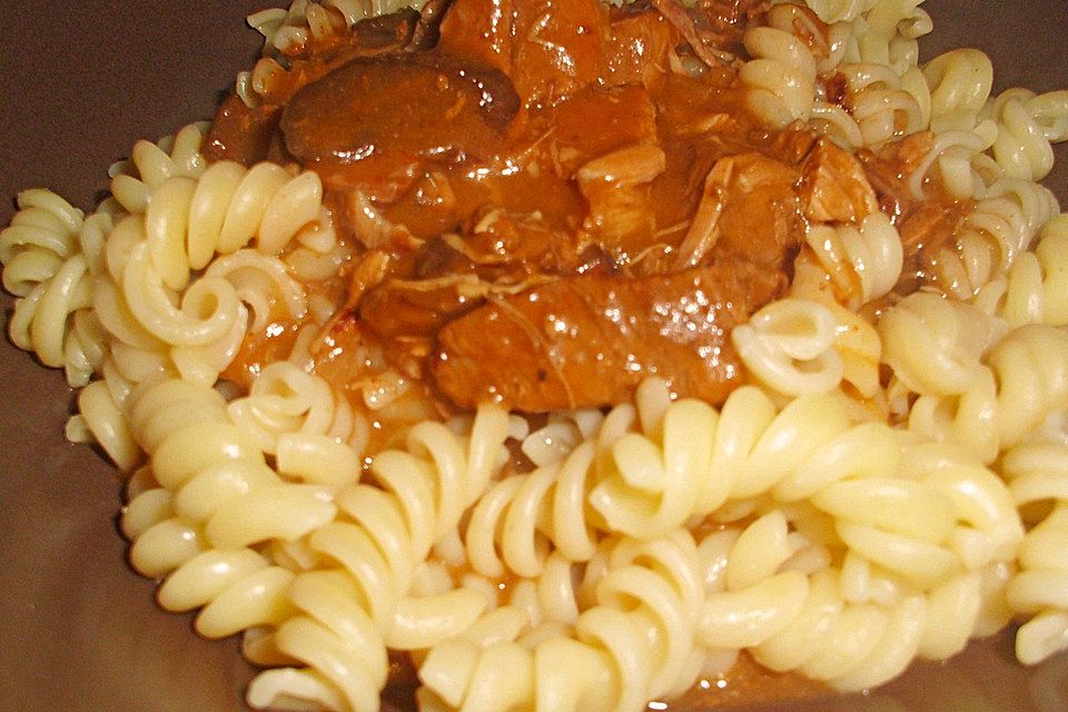 Zwiebelgulasch