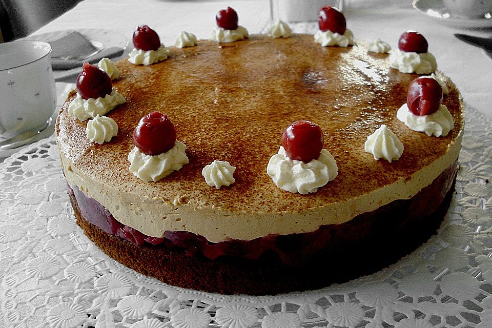 Cappuccino - Kirsch - Torte