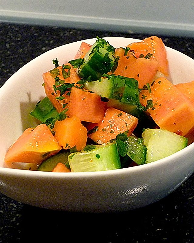 Papaya - Gurken - Salat