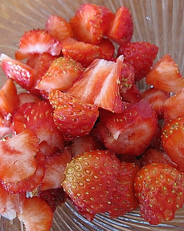 Erdbeeren mit Ouzo