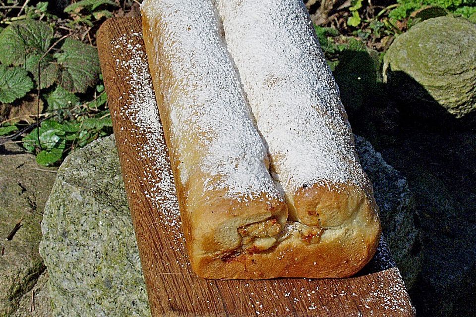 Mandel - Germteig - Kuchen