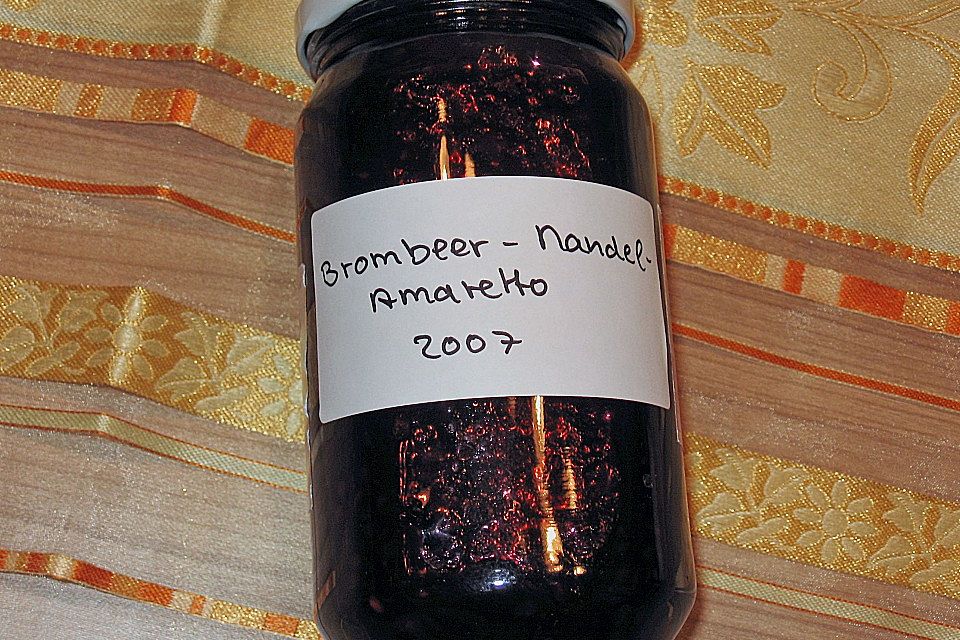 Brombeer - Mandel - Amaretto - Marmelade