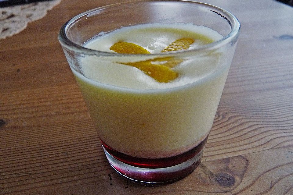 Halbgefrorenes mit Limoncello