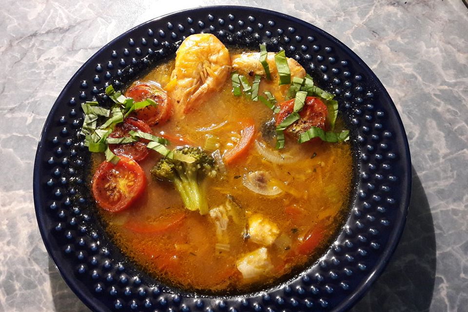 Mediterrane Fischsuppe