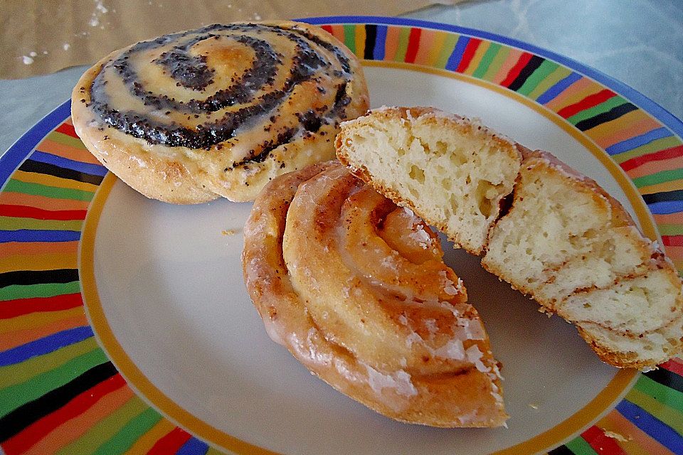 Zimtschnecken oder Mohnschnecken