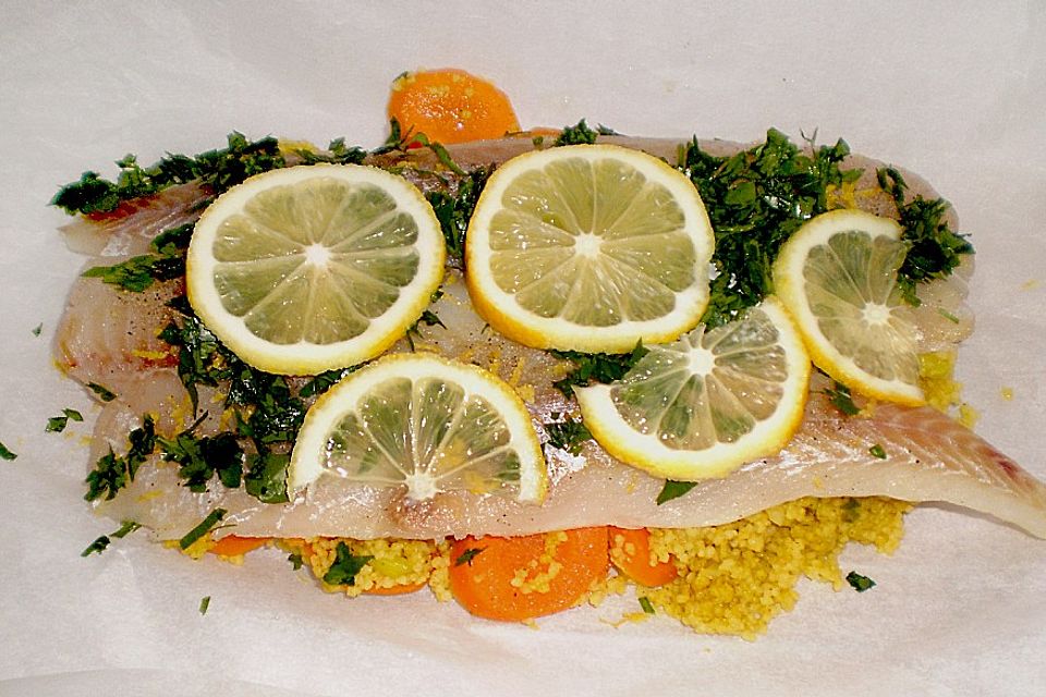 Lachs-Couscous-Päckchen