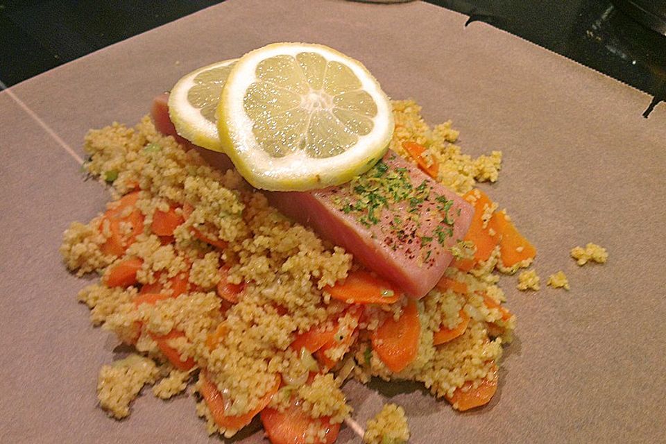 Lachs-Couscous-Päckchen