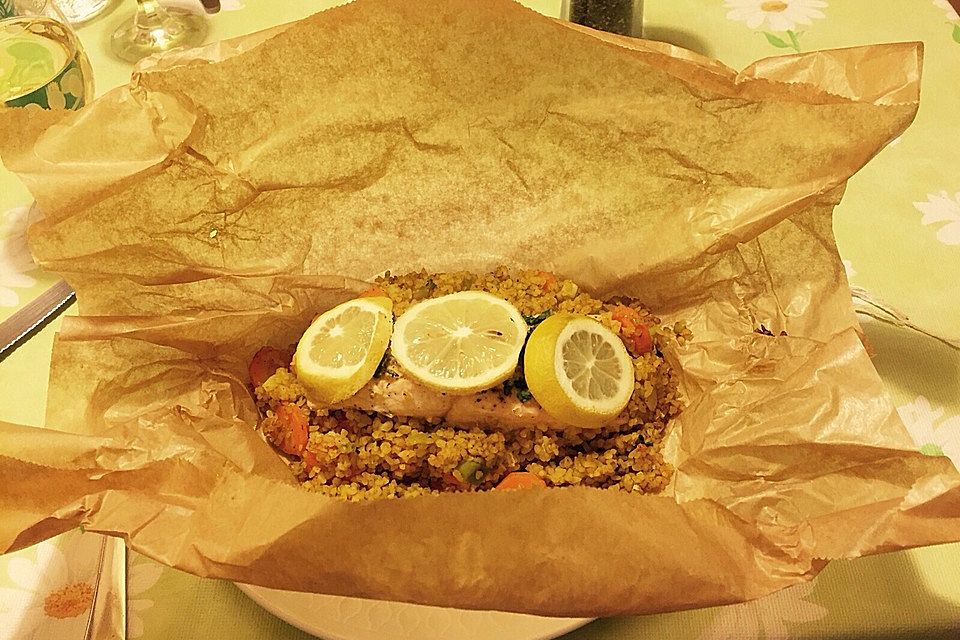 Lachs-Couscous-Päckchen