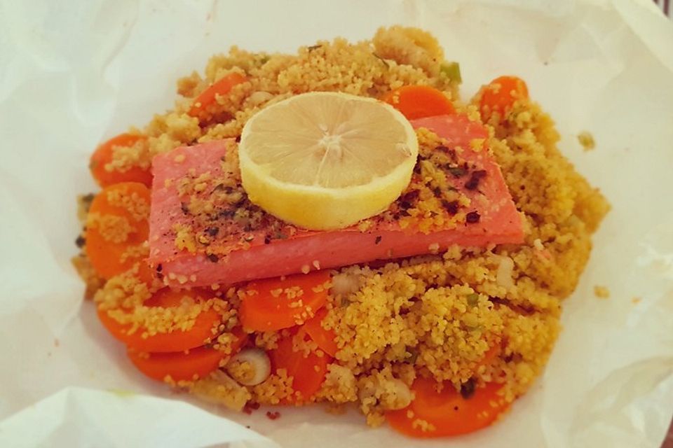 Lachs-Couscous-Päckchen