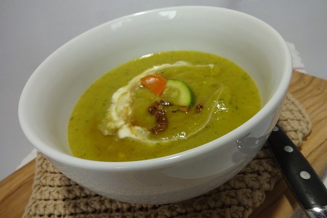 Zucchinicreme - Suppe von altbaerli| Chefkoch