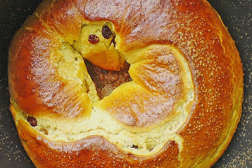 Kärntner Reindling mit  karamellisierter Zuckerkruste