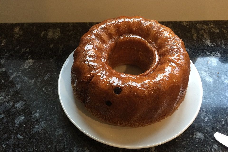 Kärntner Reindling mit  karamellisierter Zuckerkruste