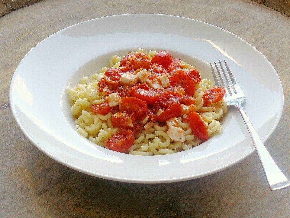Frische Tomatensauce mit Mozzarella von barilla74| Chefkoch