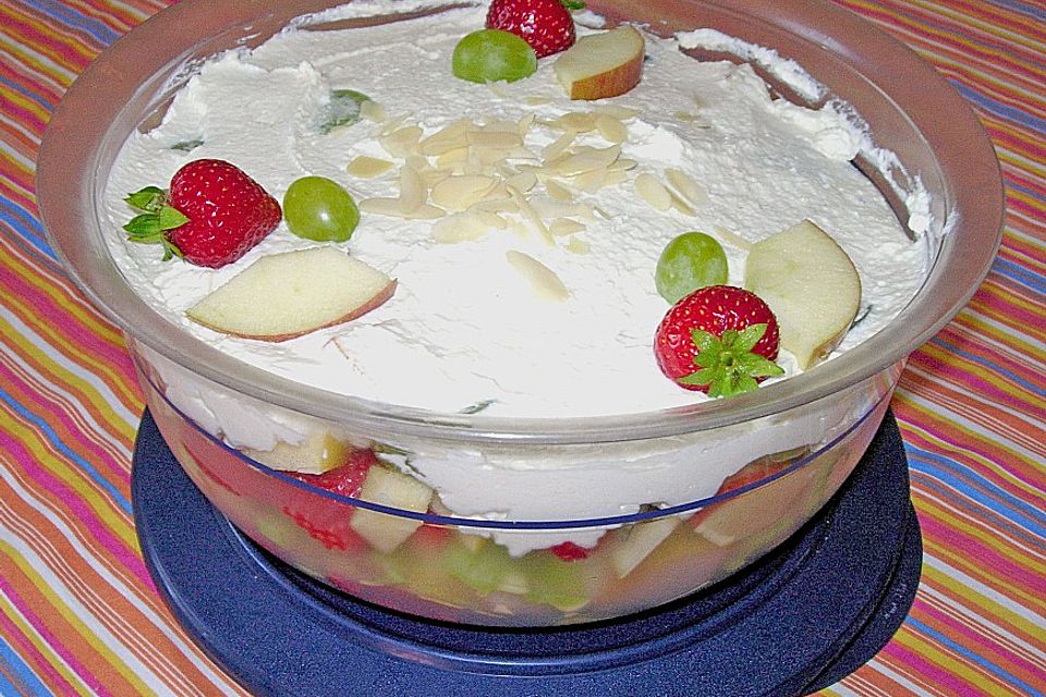 Frucht - Schicht - Salat