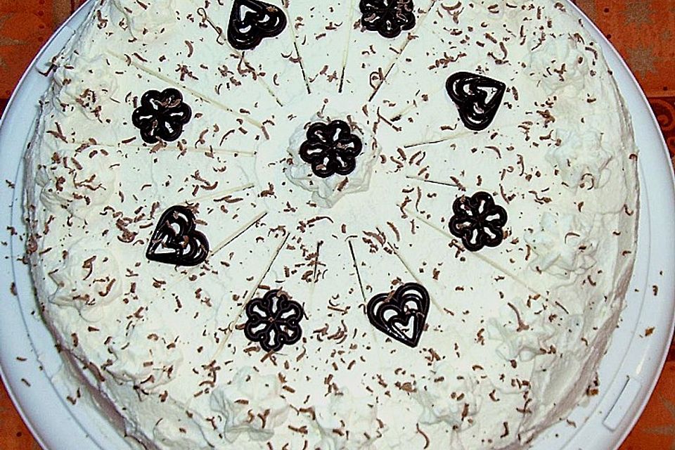 Kirschtorte mit Schokocreme