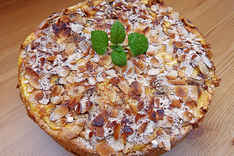 Bratapfelkuchen mit Zimt-Marzipan