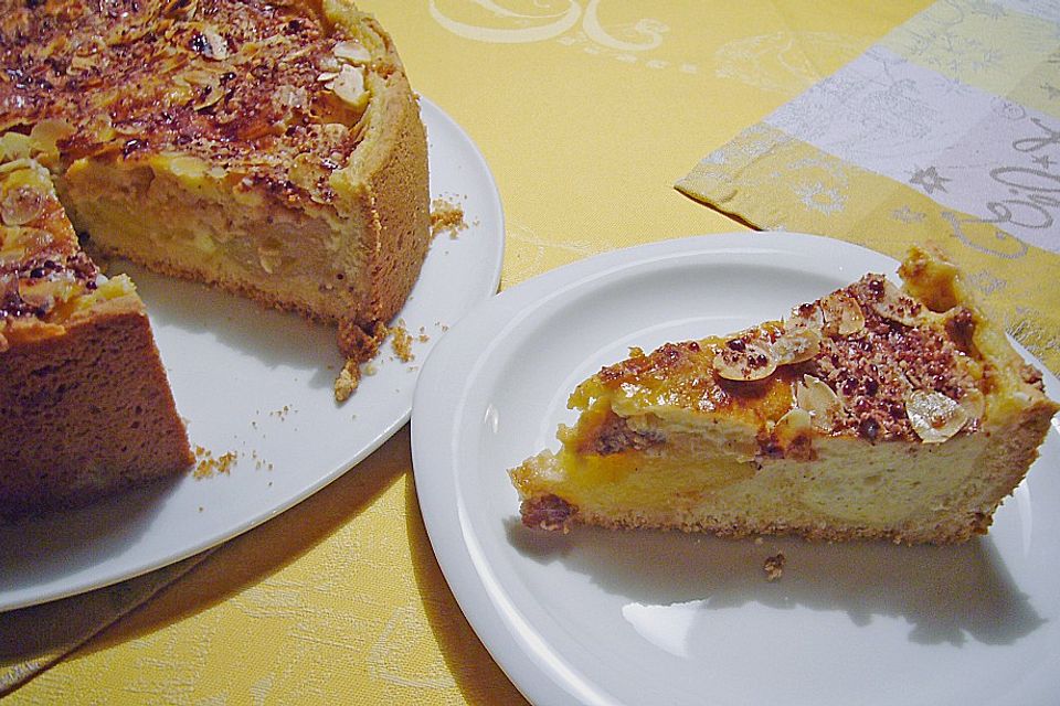 Bratapfelkuchen mit Zimt-Marzipan