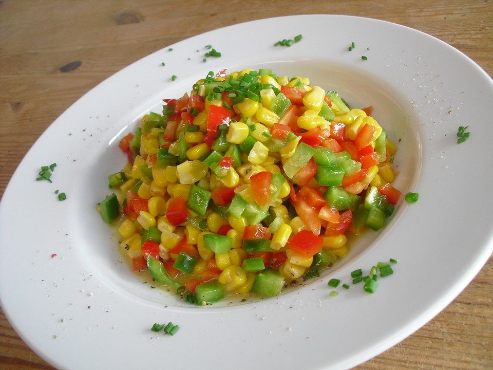Bunter Mais - Paprika - Salat von zwergenmuomi | Chefkoch