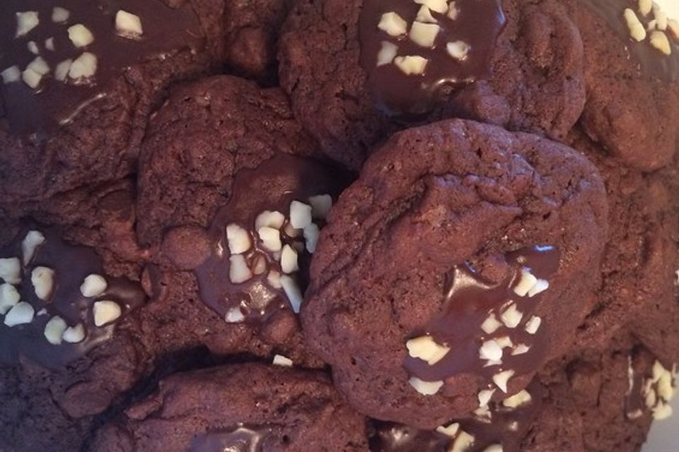 Chewy Chocolate Creamcheese Cookies