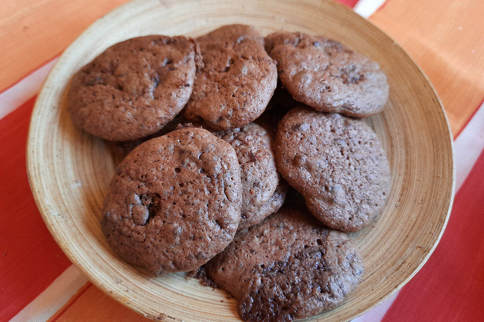 Chewy Chocolate Creamcheese Cookies