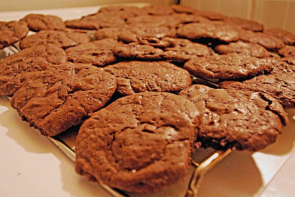 Chewy Chocolate Creamcheese Cookies