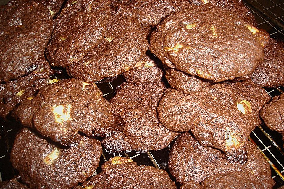 Chewy Chocolate Creamcheese Cookies