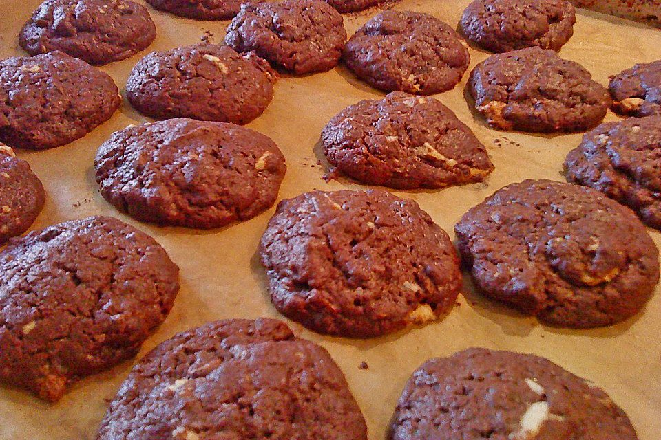 Chewy Chocolate Creamcheese Cookies