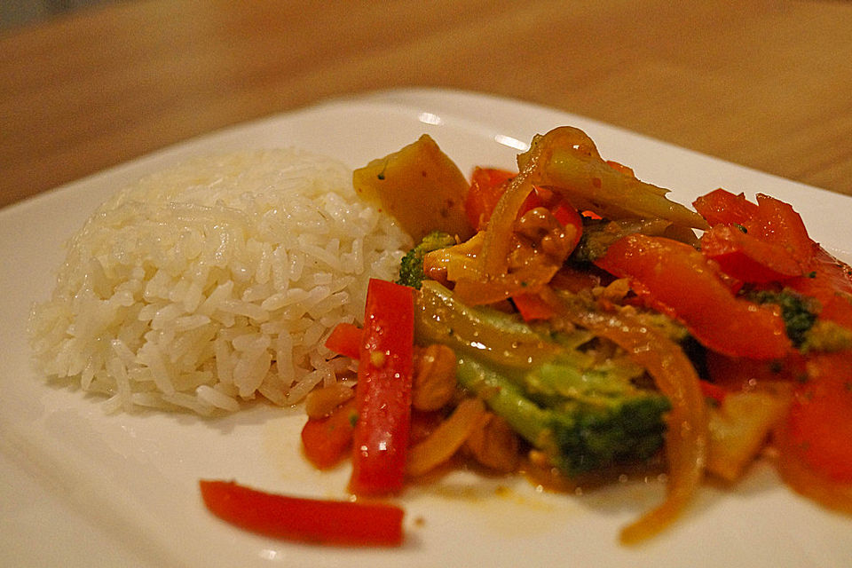 Brokkoli - Paprika - Gemüse aus dem Wok