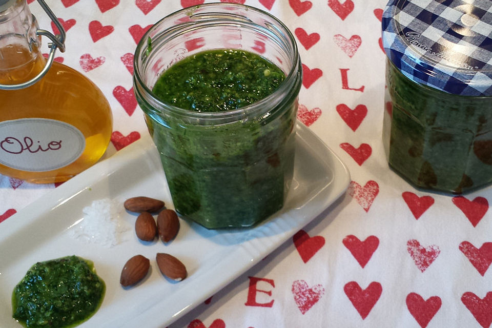 Petersilien - Mandel - Pesto