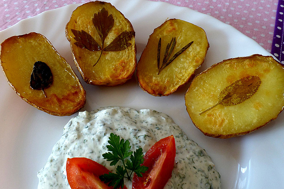 Ofenkartoffeln mit frischen Kräutern