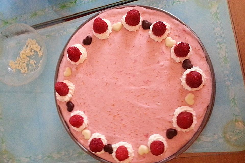 Pfirsich - Melba - Torte