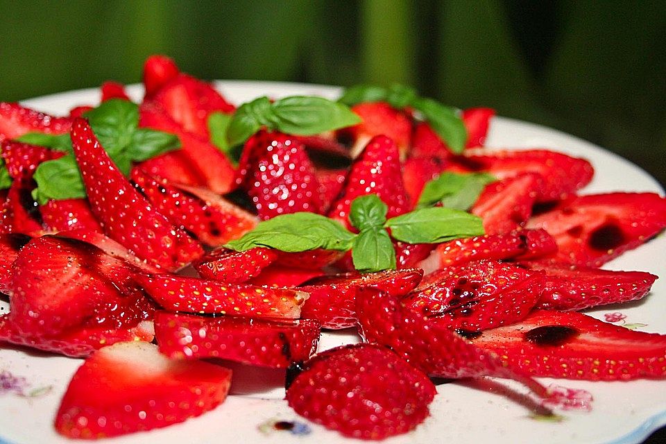 Erdbeer - Carpaccio Erdbeer - Carpaccio